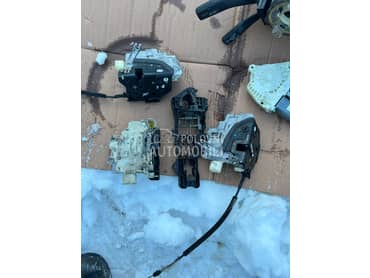 Brava vrati za Volkswagen Passat B6 od 2004. do 2010. god.