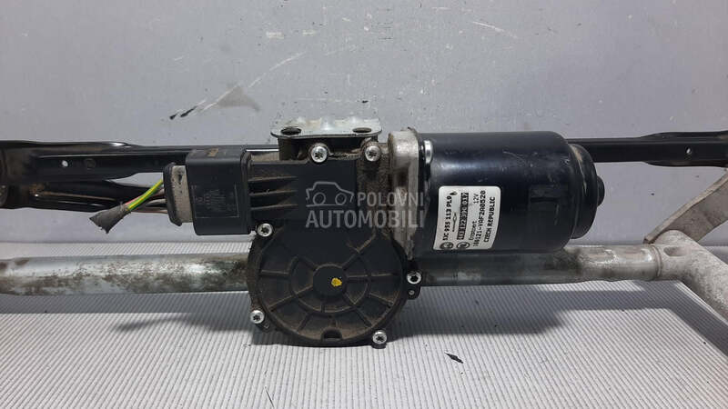 MOTORIC PREDNJEG BRISACA