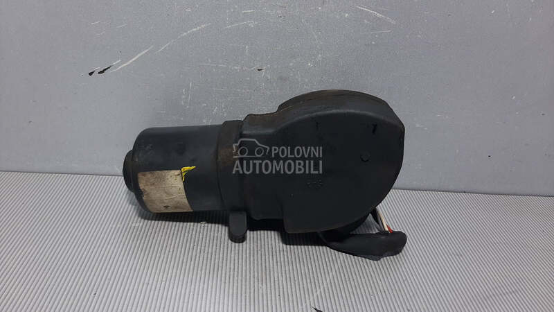 MOTORIC PREDNJEG BRISACA