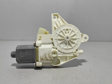 MOTORIC PODIZACA STAKLA za Mercedes Benz C 63 AMG