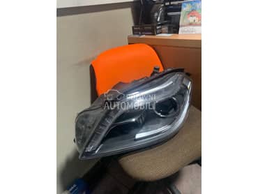 levi far za Mercedes Benz GL Klasa