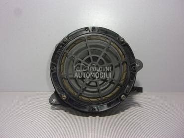 ZVUCNIK za Peugeot 5008