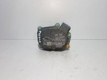 DOZER KLAPNA za Audi A4