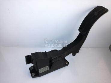 PAPUCICA GASA za Volkswagen Polo