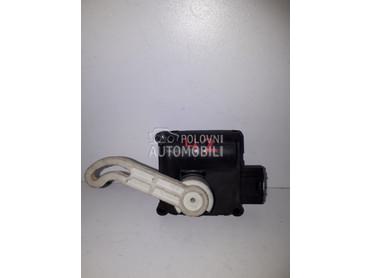 MOTORIC VENTILATORA za Audi A8