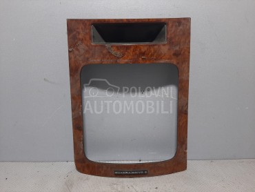 PLASTIKA za Jeep Cherokee