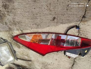 Zadnja leva lampa za Fiat Ulysse od 2002. do 2012. god.