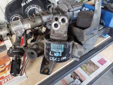 nosac motora levi za Kia cee`d, cee`d sw