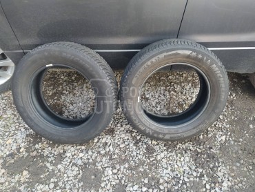 Michelin 215/65 R17 Zimska