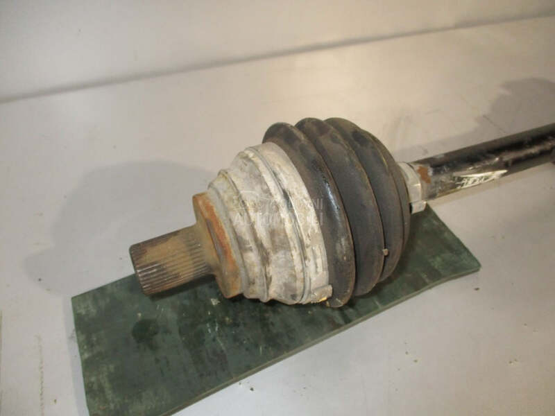 POLUOSOVINA