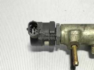 SENZOR PRITISKA GORIVA za Toyota Yaris