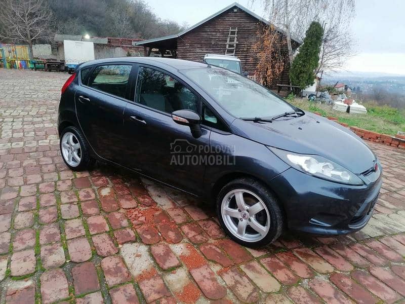 Ford Fiesta 1.4tdci 2009. god. -  kompletan auto u delovima