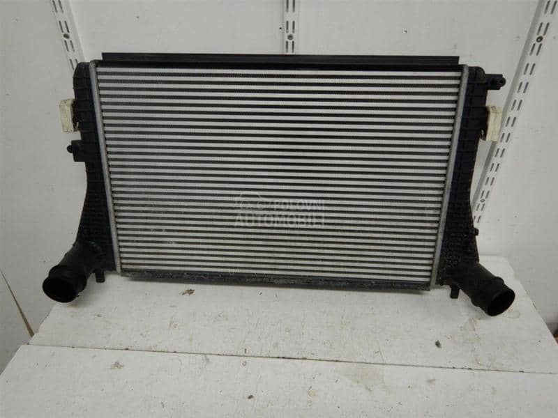 Hladnjak i posuda , interkuler