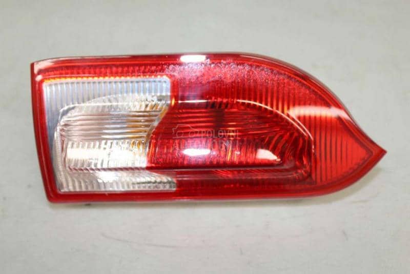 Farovi , stop svetlo / lampa