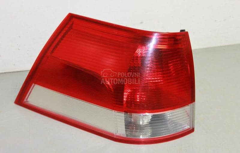 Farovi , stop svetlo / lampa