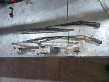 makaze brisača za Nissan Navara od 2005. do 2012. god.