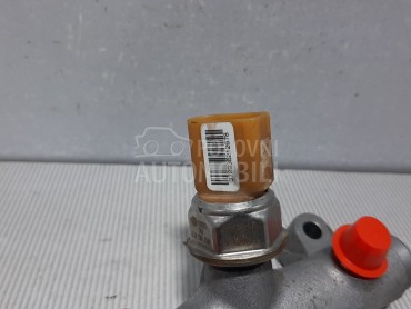 SENZOR PRITISKA GORIVA za Audi A4