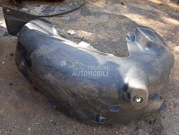 UNUTRASNJI BLATOBRAN za Peugeot 208