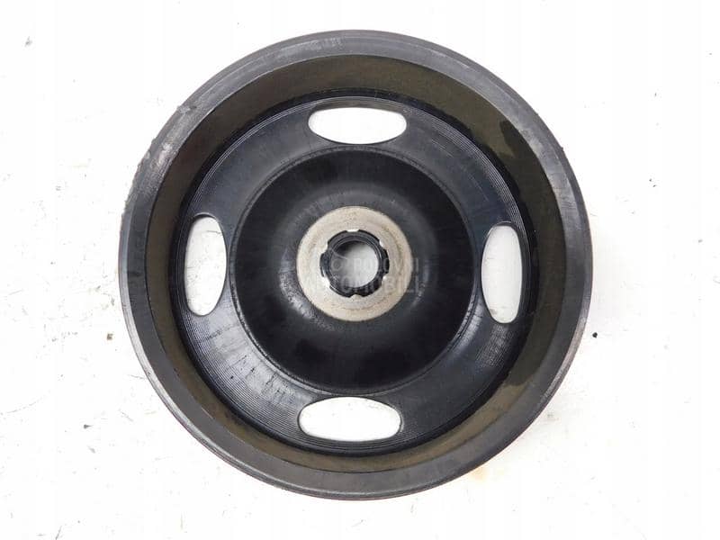 Remenica , poklopac motora