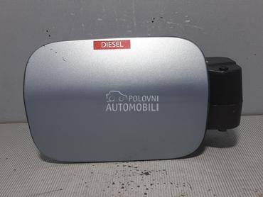 POKLOPAC REZERVOARA za Škoda Superb