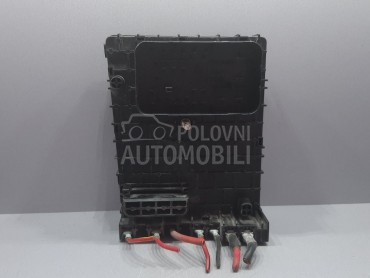 ELEKTRONIKA KUTIJA OSIGURACA za Volkswagen Passat B7