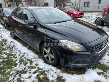 Delovi za Volvo V40 od 2012. do 2017. god.