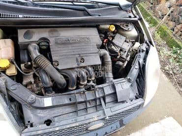 benziska pumpa u rezervaru za Ford Fiesta od 2002. do 2016. god.