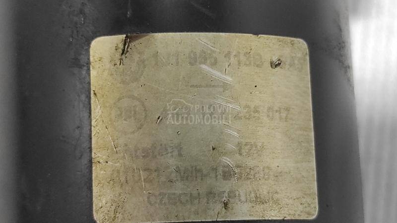 MOTORIC PREDNJEG BRISACA