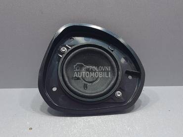 ZVUCNIK za Porsche Cayenne