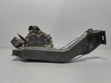 BRAVA VRATA za Ford Focus