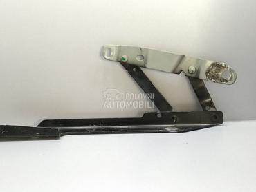 SKARE OD HAUBE za Jeep Cherokee