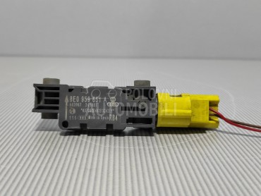SENZOR AIRBAGA za Audi A4