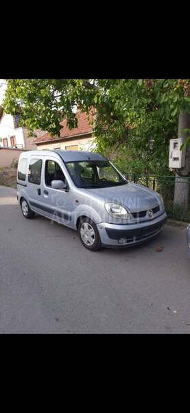 Renault Kangoo 1.5dci 2006. god. -  kompletan auto u delovima
