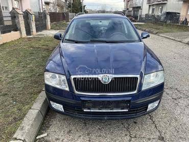 Far xenon za Škoda Octavia