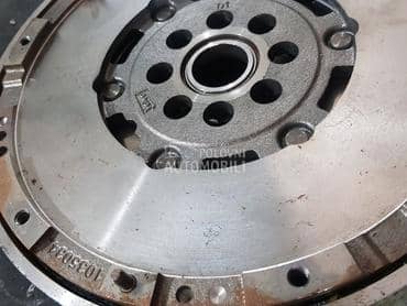 Plivajući zamajac 2.0 HDI za Citroen C4, C4 Grand Picasso, C4 Picasso ...