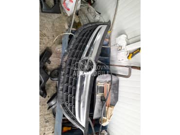 Maska u braniku za Opel Zafira od 2012. do 2016. god.