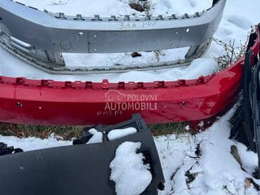 Branik Prednji za Volkswagen Passat B7 od 2011. do 2015. god.