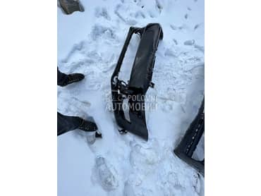 Branik prednji Polo za Volkswagen Polo od 2010. do 2015. god.