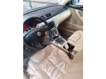 Volkswagen Passat B6 -  kompletan auto u delovima