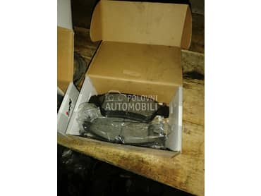 komplet pločice za 4 točka za BMW Serija 3 od 2001. do 2005. god.