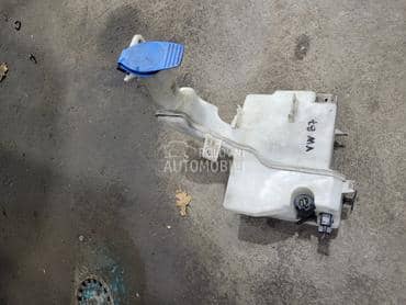 Posuda za brisace za Volkswagen Passat B7 od 2011. do 2015. god.