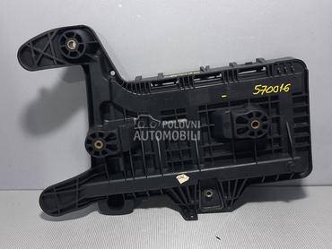 NOSAC AKUMULATORA za Volkswagen Passat B6