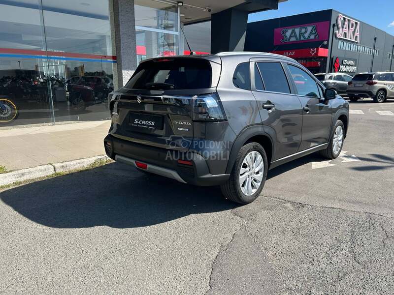 Suzuki SX4 S-Cross PREMIUM 2WD AT