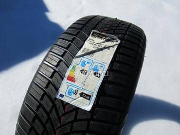 Bridgestone 235/55 R18 Zimska