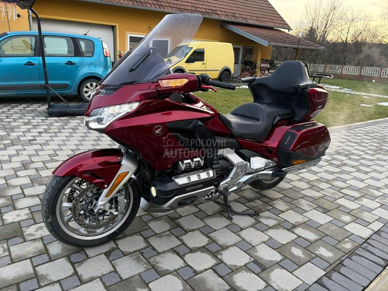 Honda gl 1800 goldwing