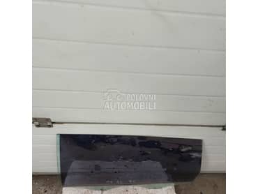 Zadnje levo staklo za Audi Q7 od 2005. do 2014. god.