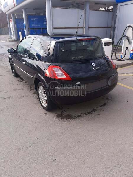 Renault Megane 1.5dci 2005. god. -  kompletan auto u delovima