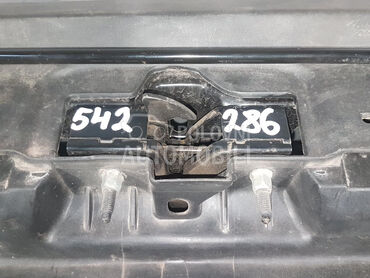 BRAVA HAUBE za Volkswagen Polo