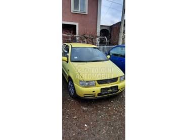 Volkswagen Polo -  kompletan auto u delovima