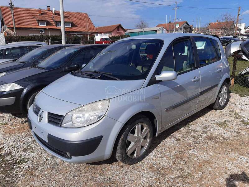 Renault Scenic 1.5dci 2004. god. -  kompletan auto u delovima